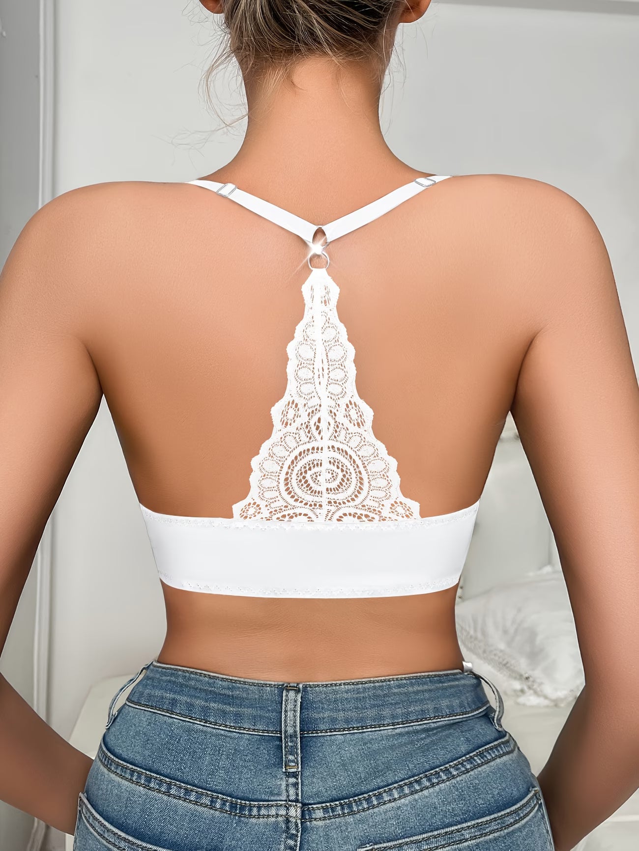 Soutien-gorge dos en dentelle – Élégance & confort sans armatures