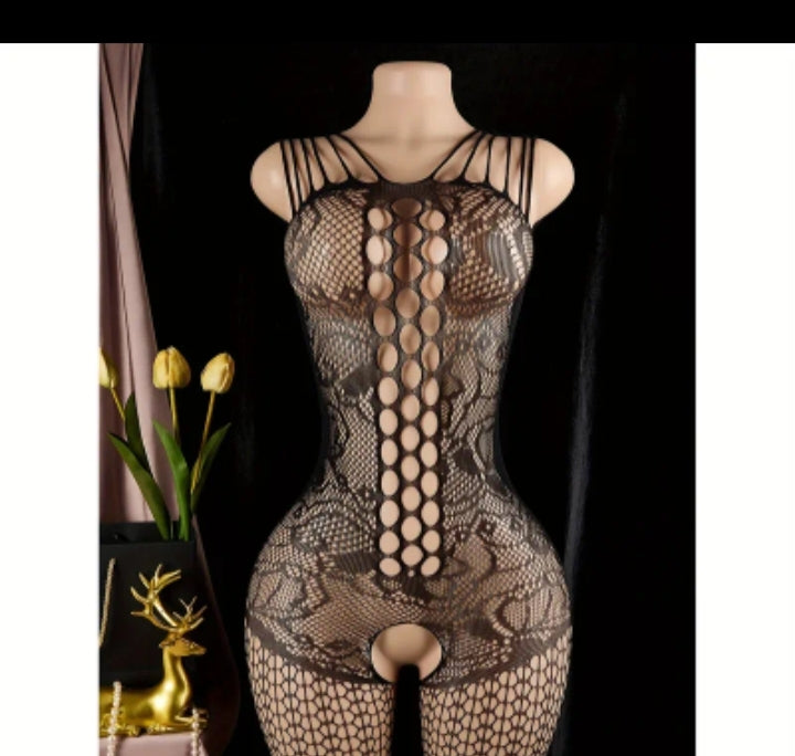 Women's openwork fishnet bodysuit – bold sensuality and sculpting design