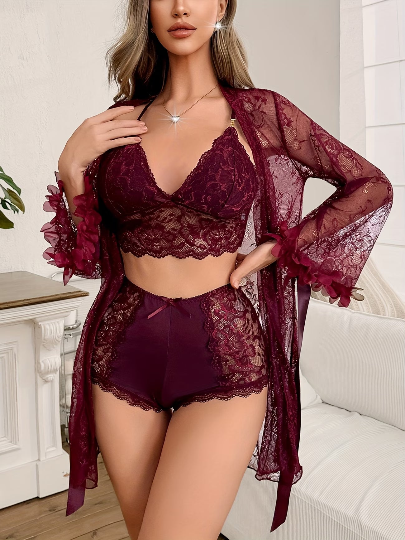 Women's 4-piece lingerie set in burgundy lace